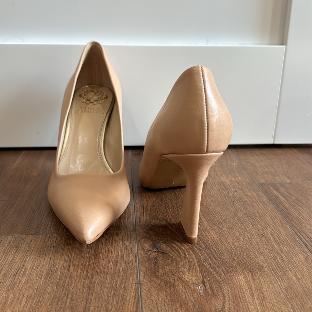 Vince Camuto Pointe Toe Pump Thanley 7